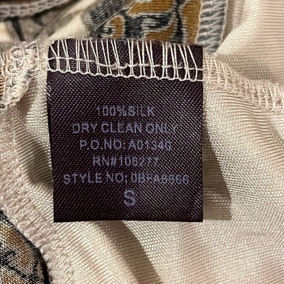 Hale Bob silk wrap dress feather pattern Small - Picture 8 of 8